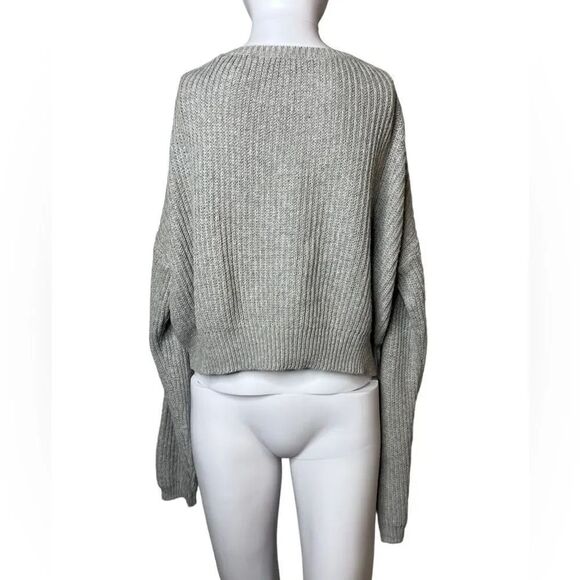 Subdued Boho Knit Crew Neck Sweater Grey and Pink Size Small - Picture 2 of 4